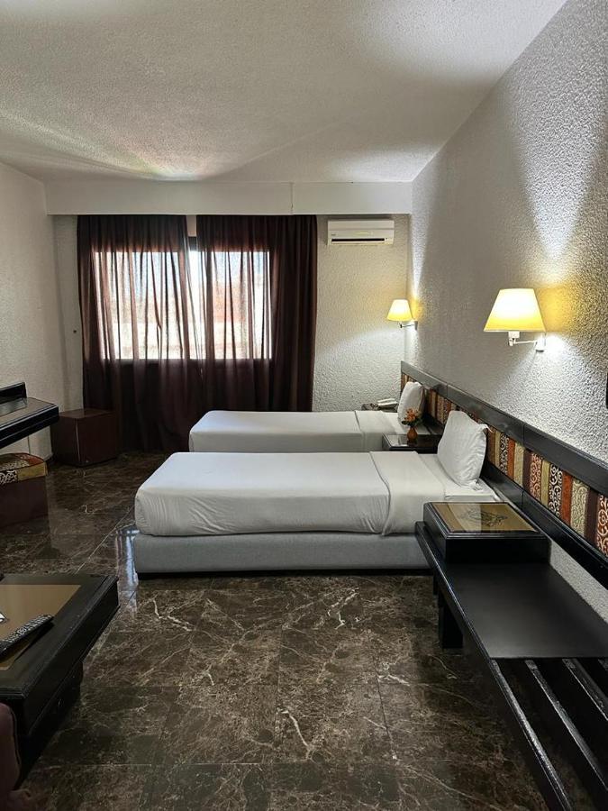 Ourida Urban Hotel Rabat Bagian luar foto