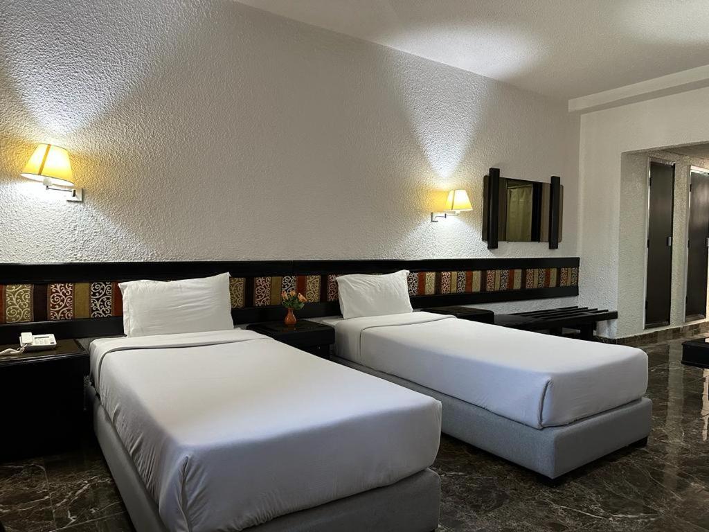 Ourida Urban Hotel Rabat Bagian luar foto