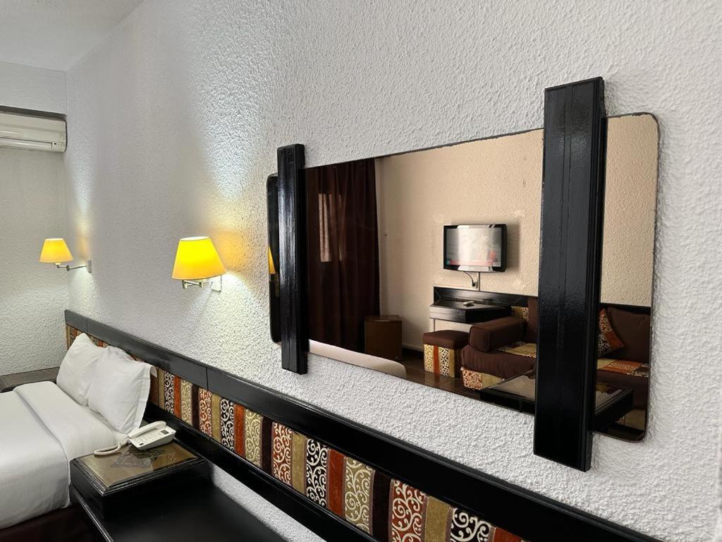 Ourida Urban Hotel Rabat Bagian luar foto