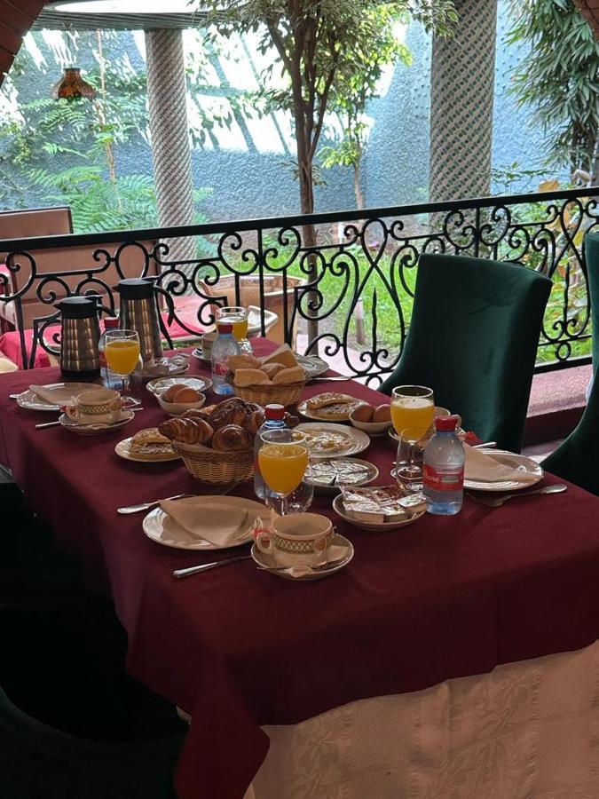 Ourida Urban Hotel Rabat Bagian luar foto